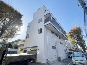 豊田総研ビル外観写真