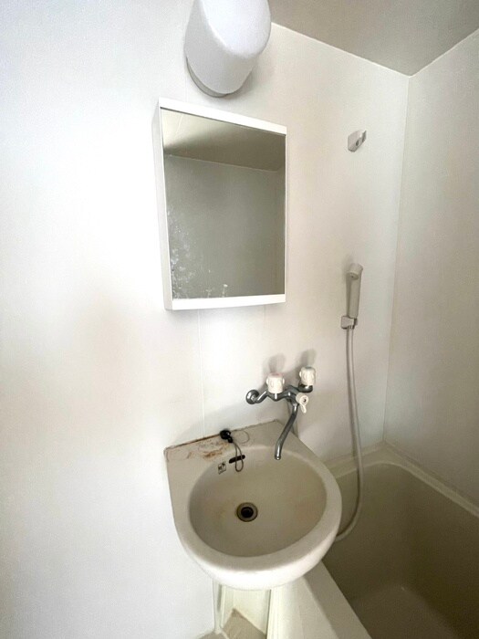 物件内観写真13　(洗面)