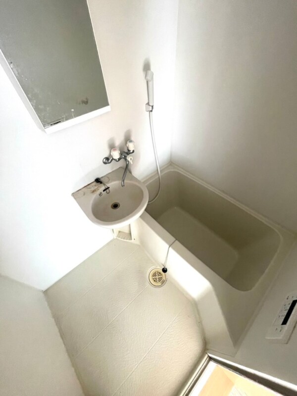 バス／シャワールーム等