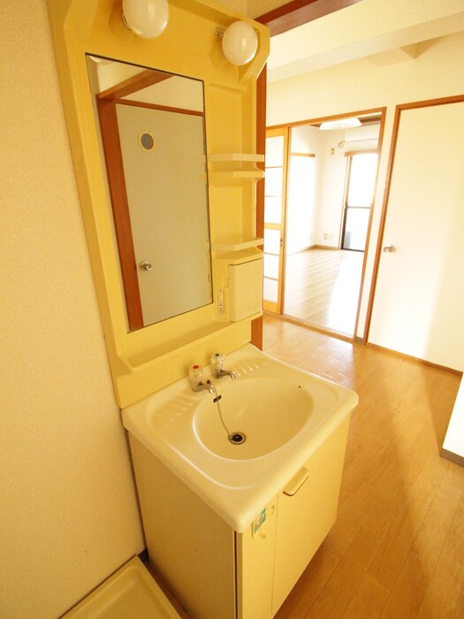 物件内観写真13　(洗面)