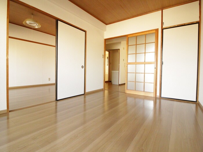 物件内観写真19　(居室)