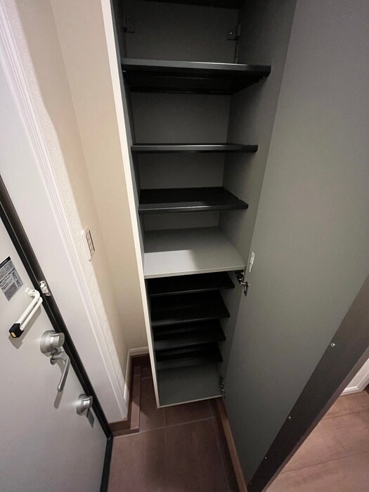 物件内観写真18　(靴箱)