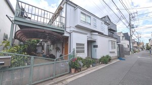 キャロル外観写真