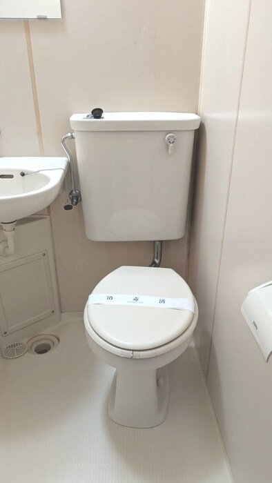 物件内観写真15　(トイレ)