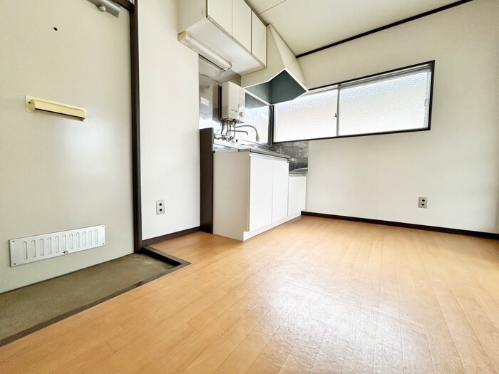 物件内観写真7　(居室)