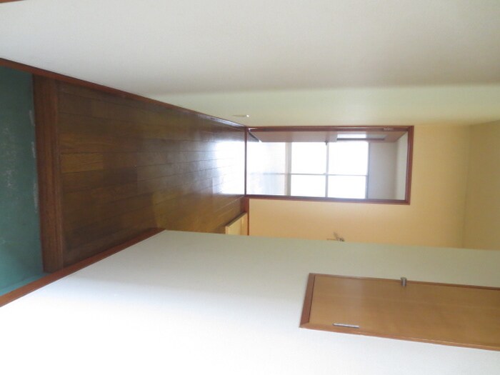 物件内観写真11　(玄関)