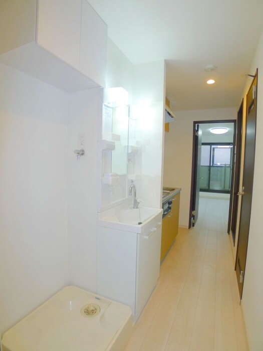 物件内観写真17　(廊下)