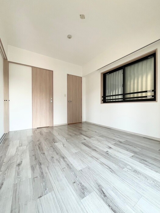 物件内観写真21　(居室)