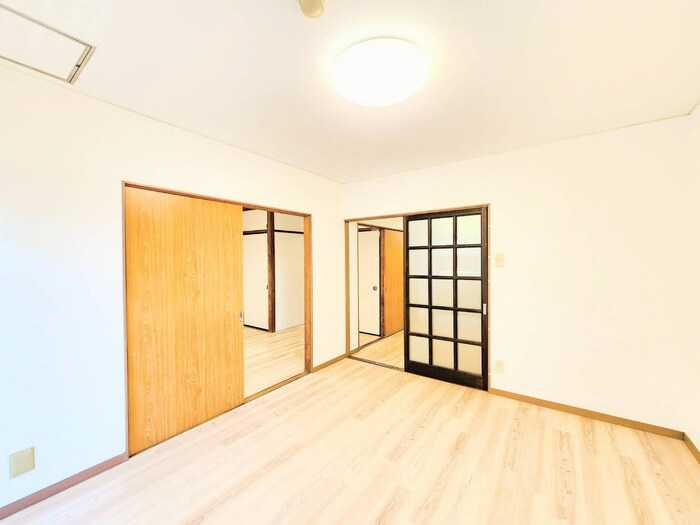 物件内観写真5　(居室)