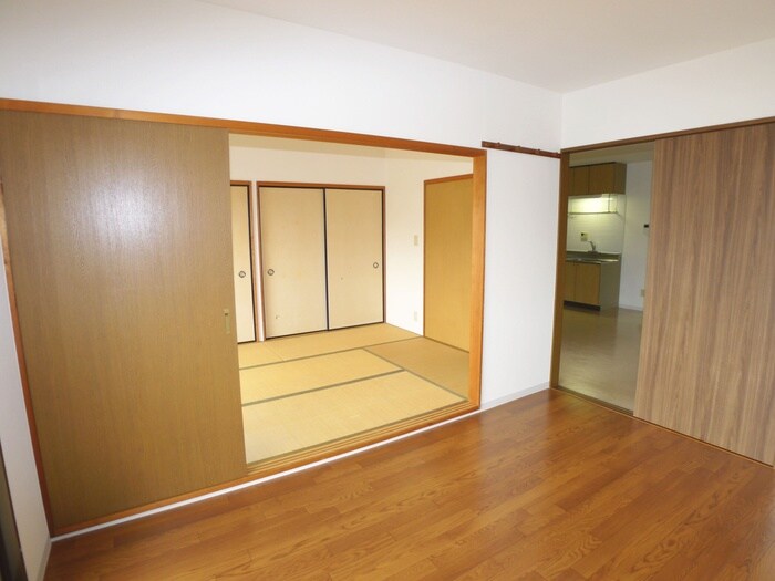 物件内観写真11　(居室)