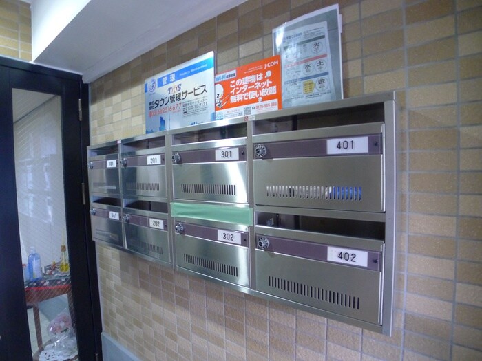 物件外観写真4　(建物設備)