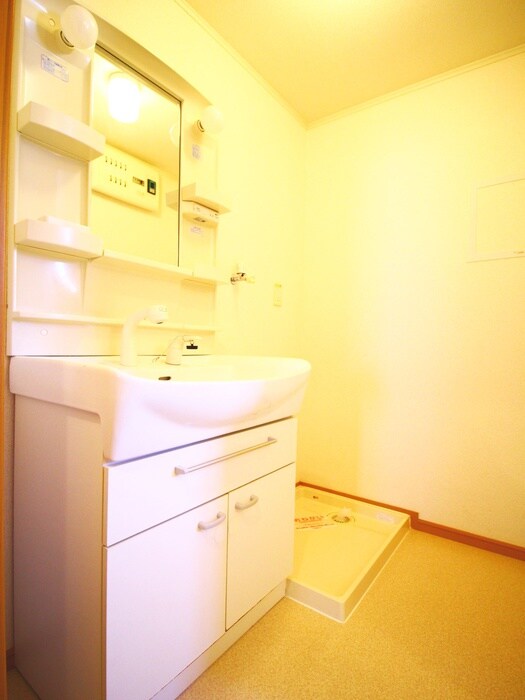 物件内観写真8　(洗面)