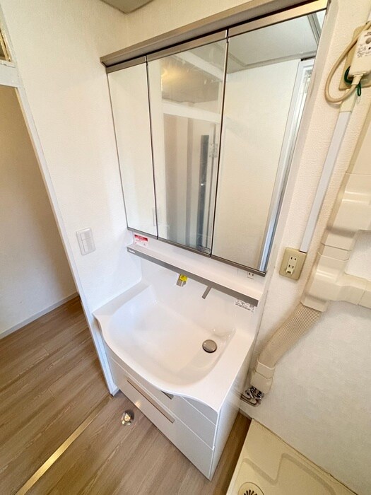 物件内観写真10　(洗面)