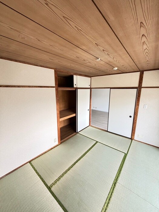 物件内観写真18　(居室)