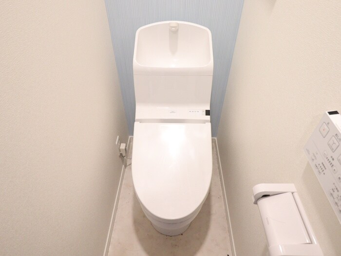 物件内観写真11　(トイレ)