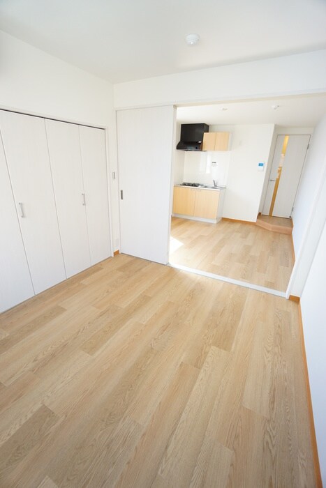 物件内観写真7　(居室)