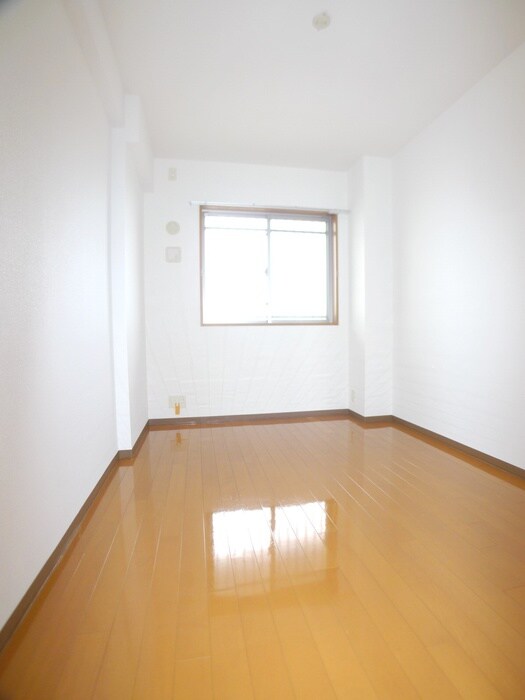 物件内観写真12　(居室)