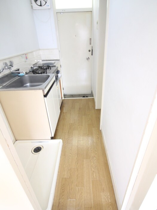 物件内観写真9　(廊下)