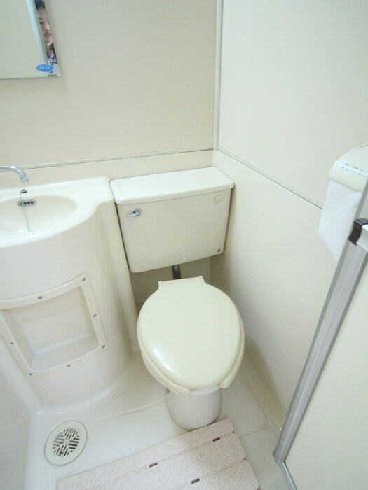 物件内観写真11　(トイレ)