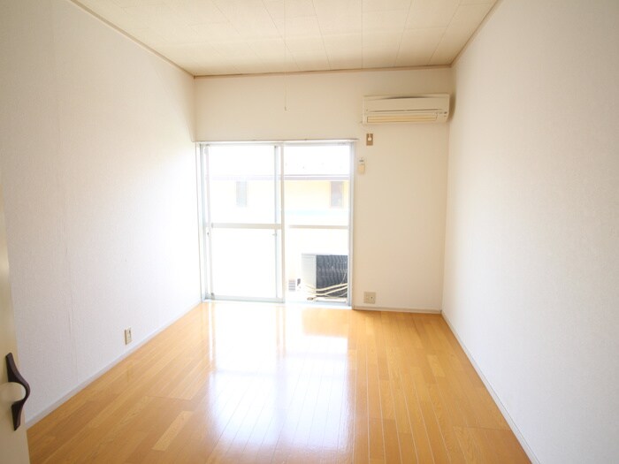 物件内観写真15　(居室)