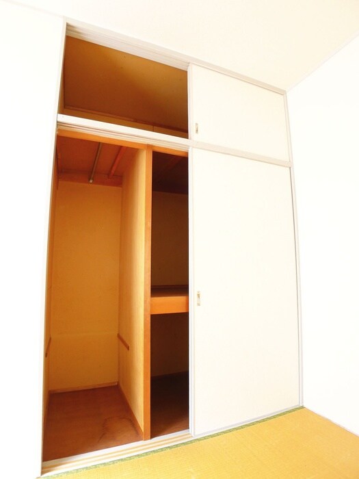 物件内観写真11　(収納)