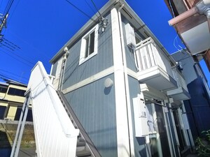 メゾンルピナス外観写真