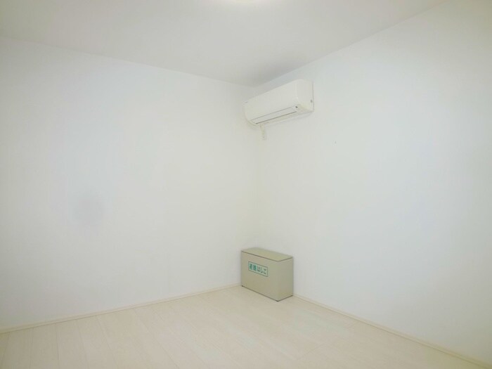 物件内観写真11　(室内からの展望)