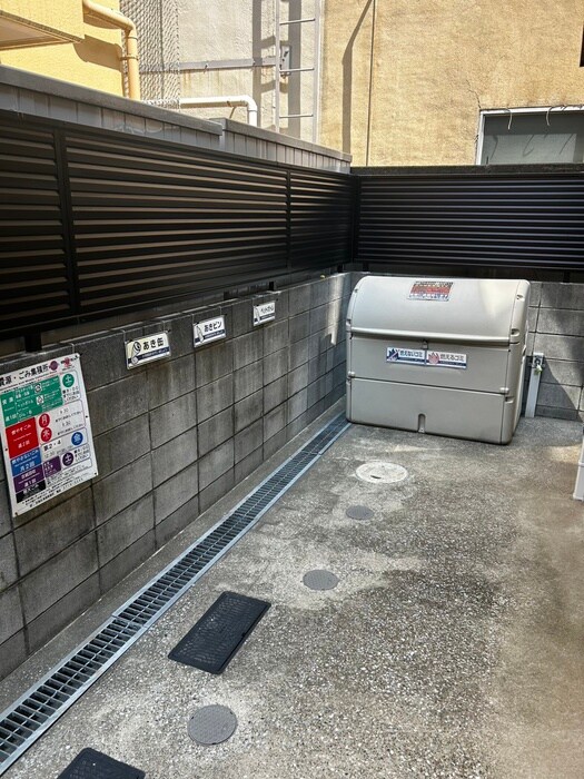 物件外観写真4　(建物設備)