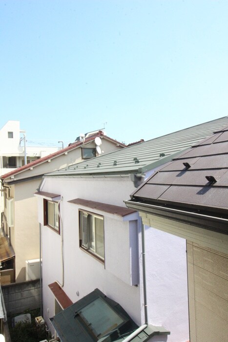 物件内観写真22　(室内からの展望)