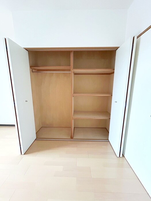 物件内観写真15　(収納)