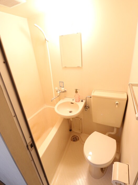 物件内観写真12　(バス／シャワールーム等)