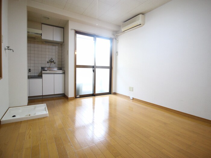 物件内観写真7　(居室)