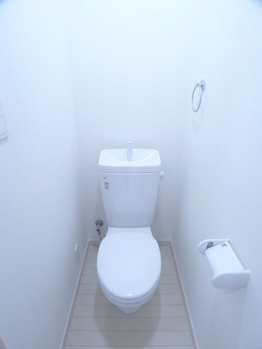 物件内観写真15　(トイレ)