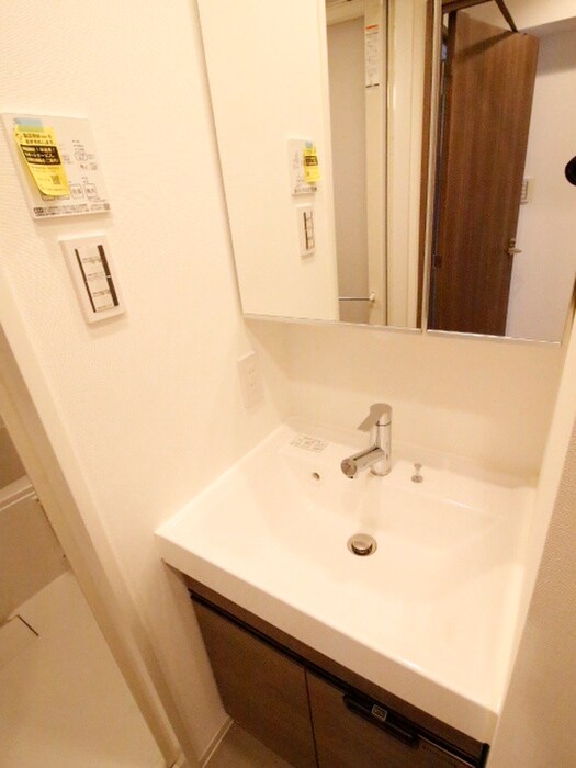 物件内観写真15　(洗面)