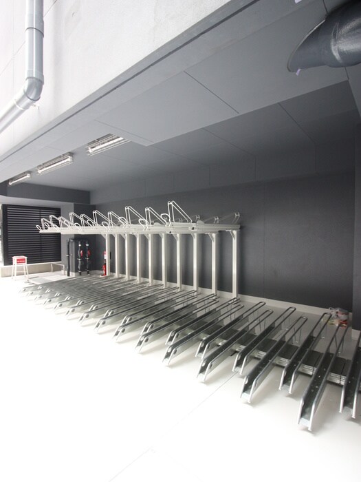 物件外観写真5　(駐輪場)