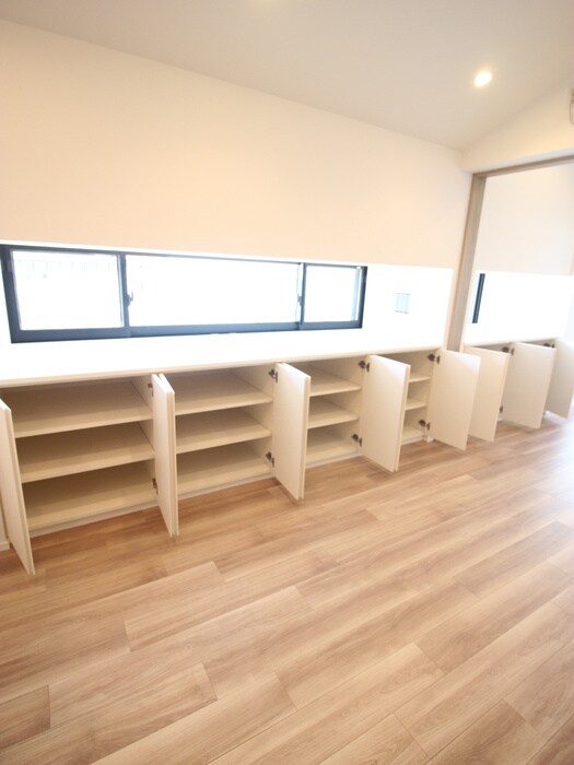 物件内観写真19　(収納)