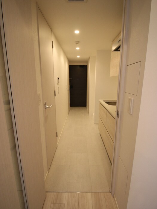 物件内観写真20　(廊下)