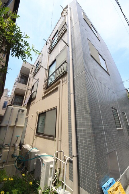 パイン　フラット外観写真