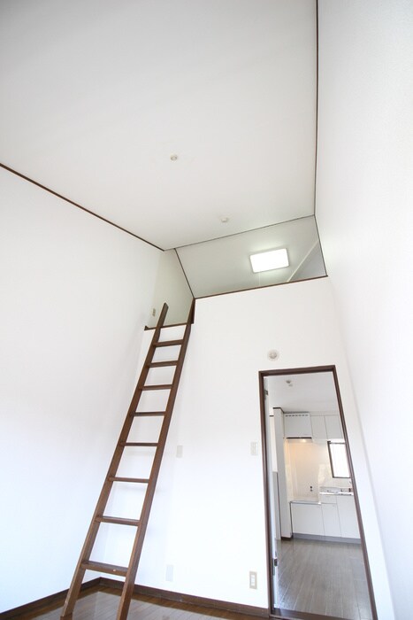 物件内観写真10　(ロフト)