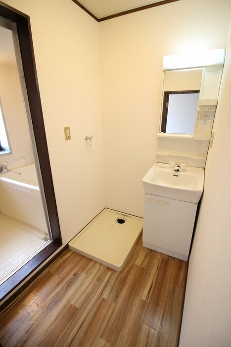 物件内観写真12　(洗面)