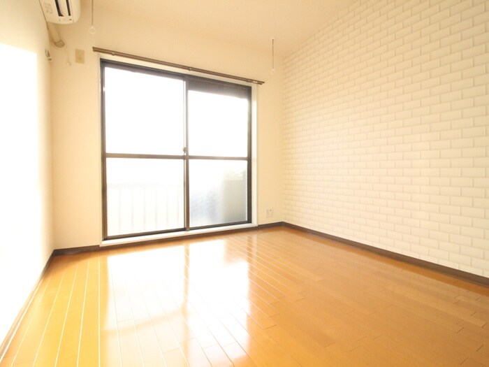 物件内観写真6　(居室)