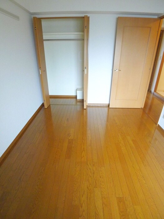 物件内観写真16　(内観写真)