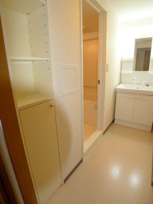 物件内観写真18　(内観写真)