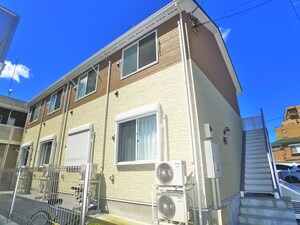 キャメル足立皿沼C号棟外観写真