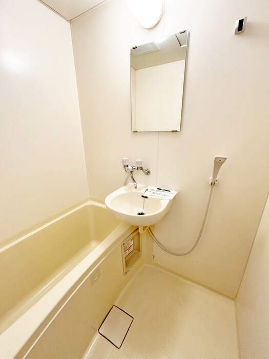 物件内観写真13　(バス／シャワールーム等)