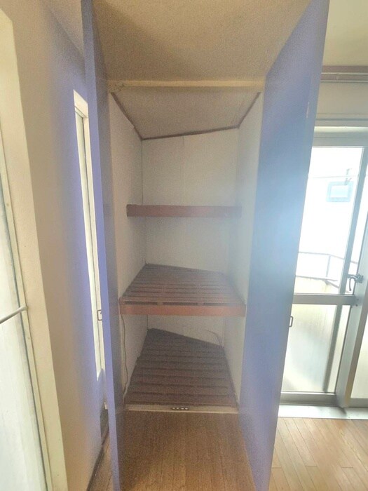 物件内観写真13　(収納)