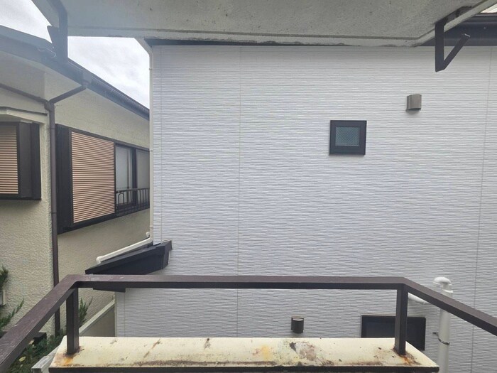 物件内観写真14　(室内からの展望)