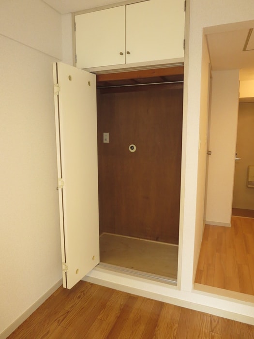 物件内観写真9　(収納)