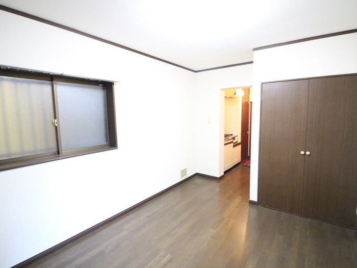 物件内観写真17　(居室)