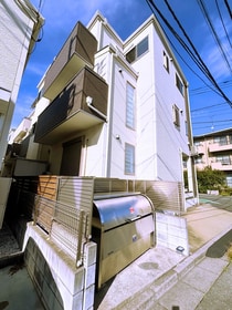 青井四丁目戸建の外観写真